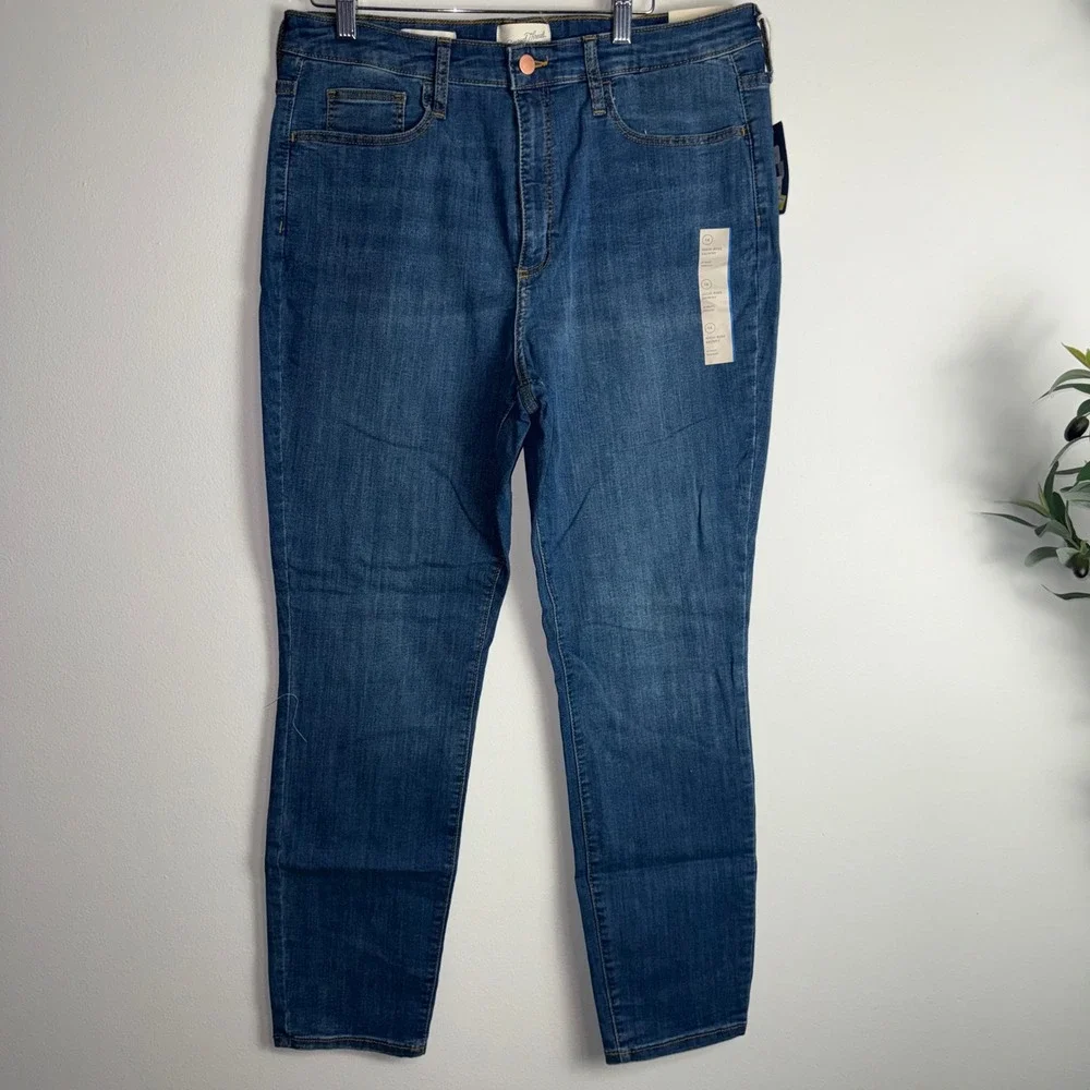 Universal Thread Womens‎ High-Rise Skinny Jeans Medium Wash Blue Size 14 Regular